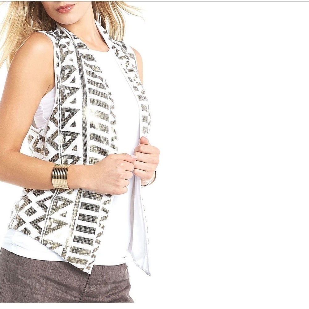 NWT Tart brand sequin vest. Sz m